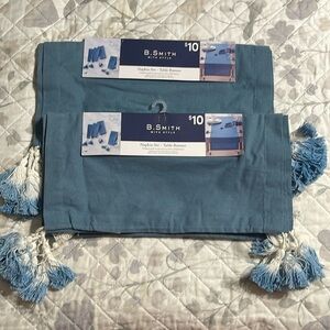 Set/2 B Smith napkin set and table runners
